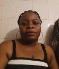 Rencontrez Carine, Femme, Cameroun, 33 ans